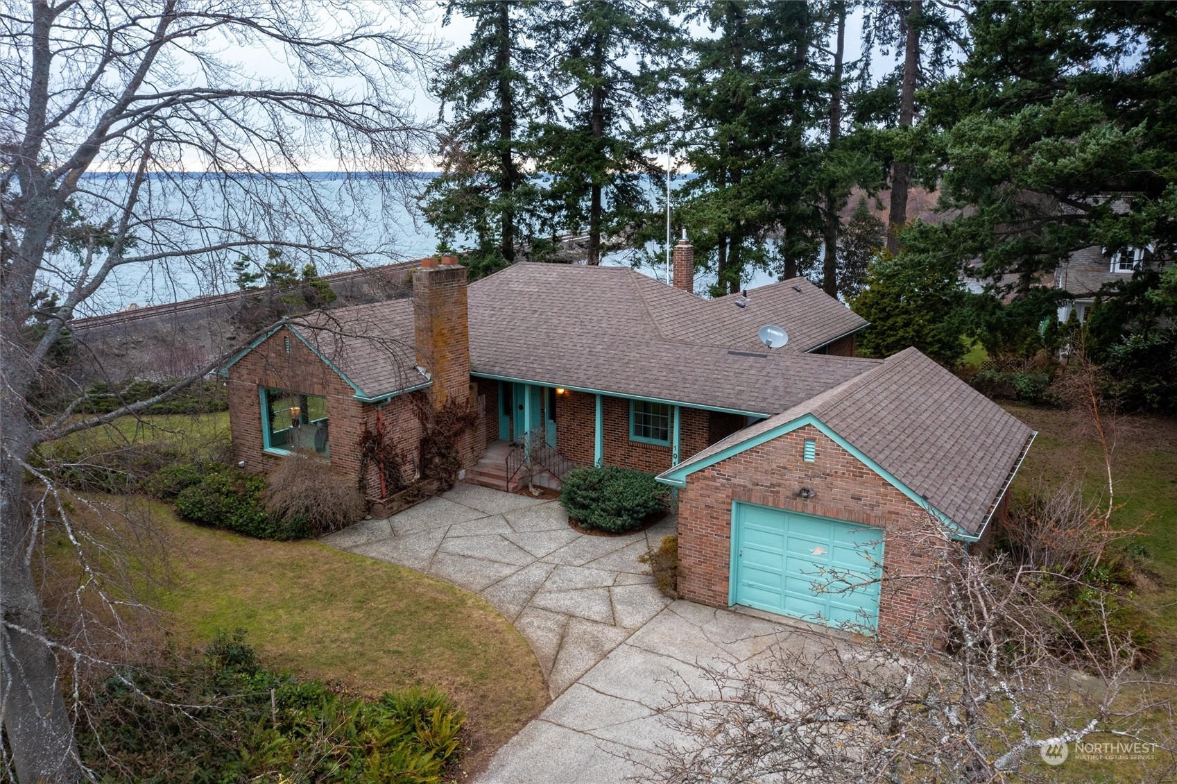 101 Willow Road Bellingham, WA 98225 - Photo 32 of 40 an aerial view of a house