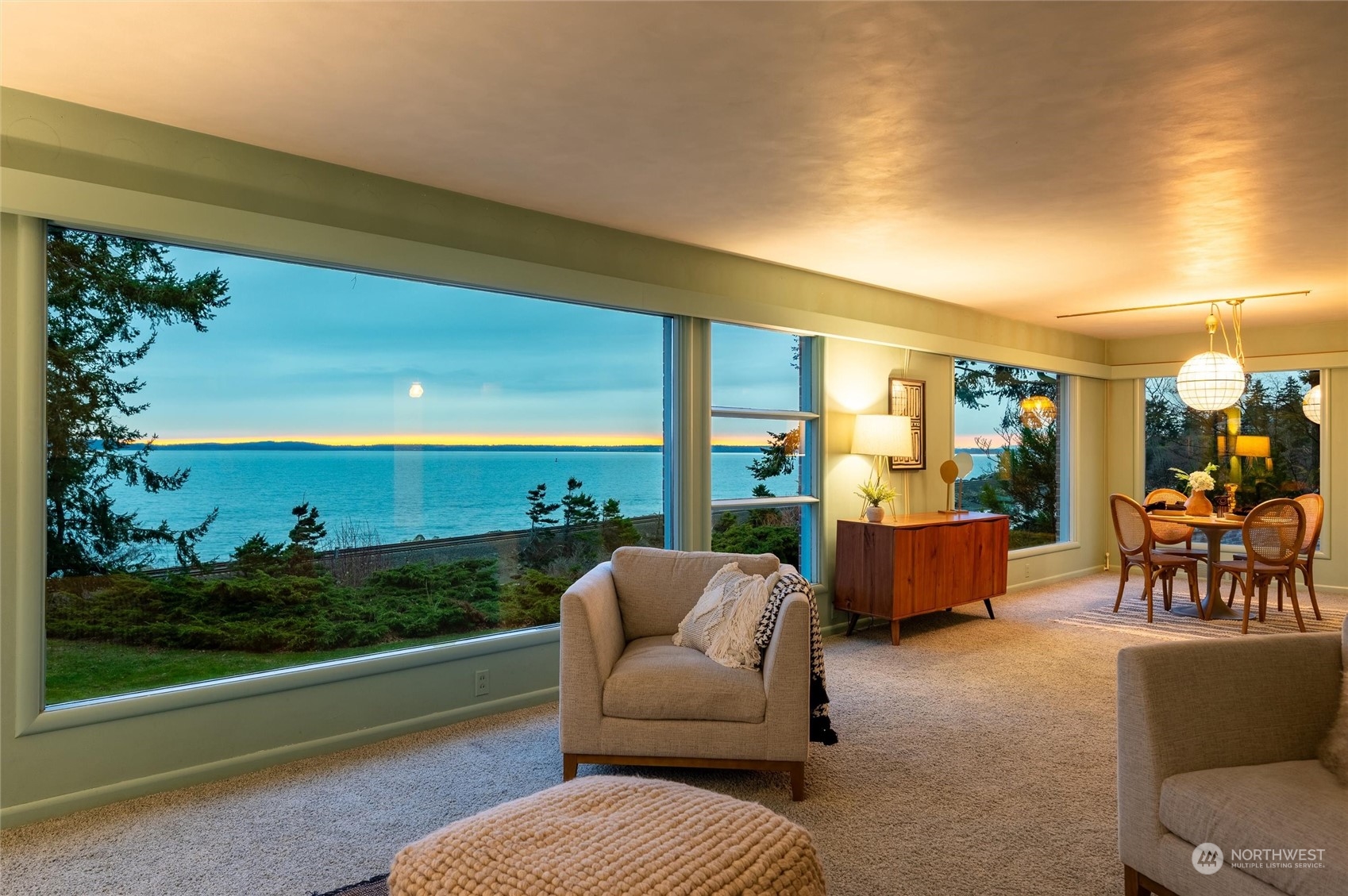 101 Willow Road Bellingham, WA 98225 - Photo 7 of 40 a balcony with furniture and a garden