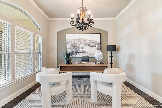 $775,000 | 112 Elk Run, La Vernia, TX 78121