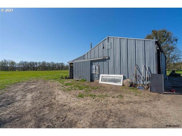 3269 Zena Road Northwest Salem, OR 97304 - Photo 19 of 26 Gallery Image 19