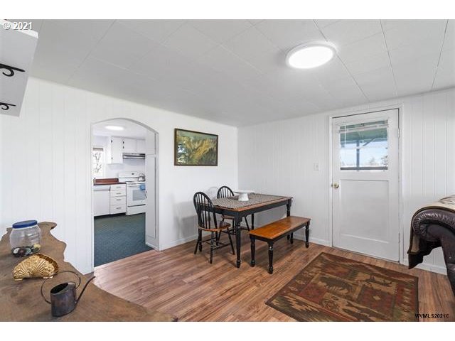 3269 Zena Road Northwest Salem, OR 97304 - Photo 4 of 26 Gallery Image 4