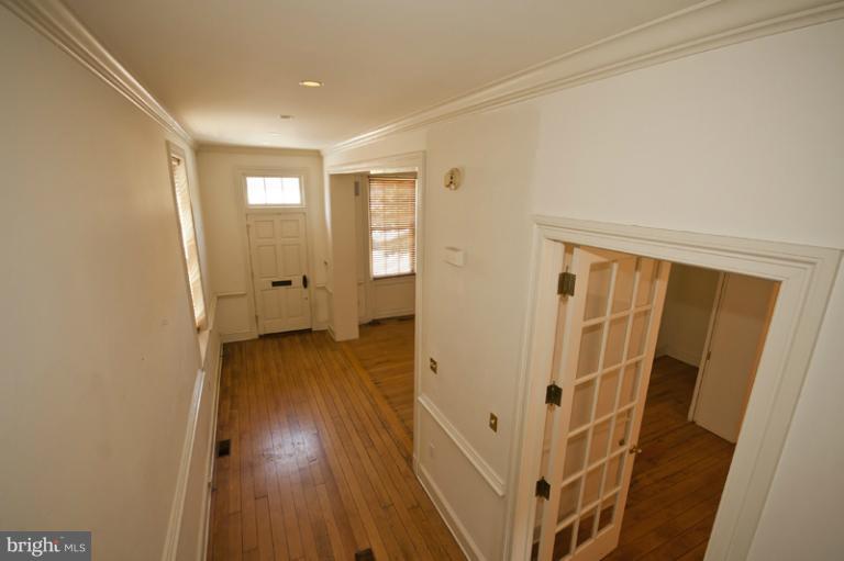 533 South Sharp Street Baltimore, MD 21201 - Photo 7 of 23 Interior (General)