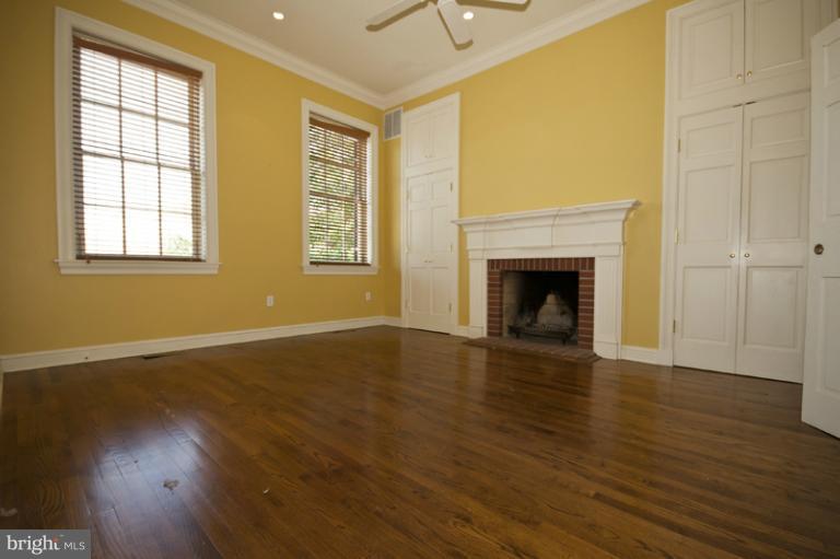 533 South Sharp Street Baltimore, MD 21201 - Photo 9 of 23 Bedroom