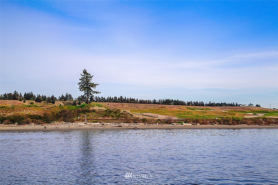 2651 Chambers Creek Road, Unit R2 Steilacoom, WA 98388 - Photo 8 of 25