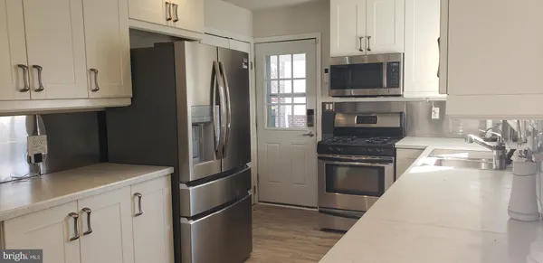 $2,900 | 6226 Dana Avenue, Springfield, VA 22150