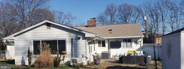 $2,900 | 6226 Dana Avenue, Springfield, VA 22150