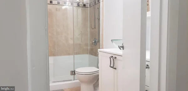 $2,900 | 6226 Dana Avenue, Springfield, VA 22150