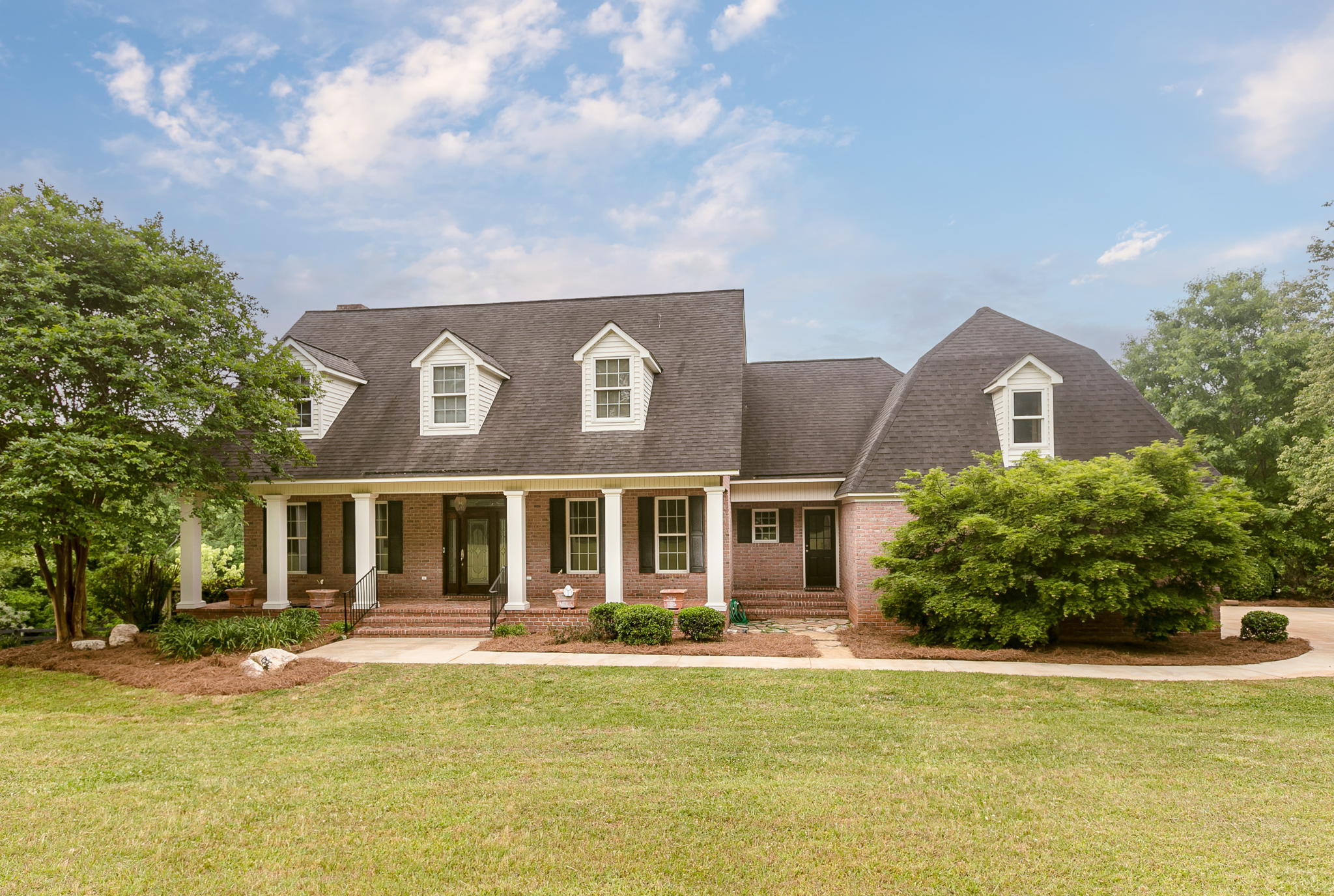 2649 Amity Road Washington, GA 30673 - Photo 1 of 57 Front