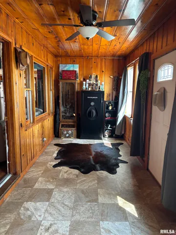 $149,500 | 2645 South Broadway, Salem, IL 62881