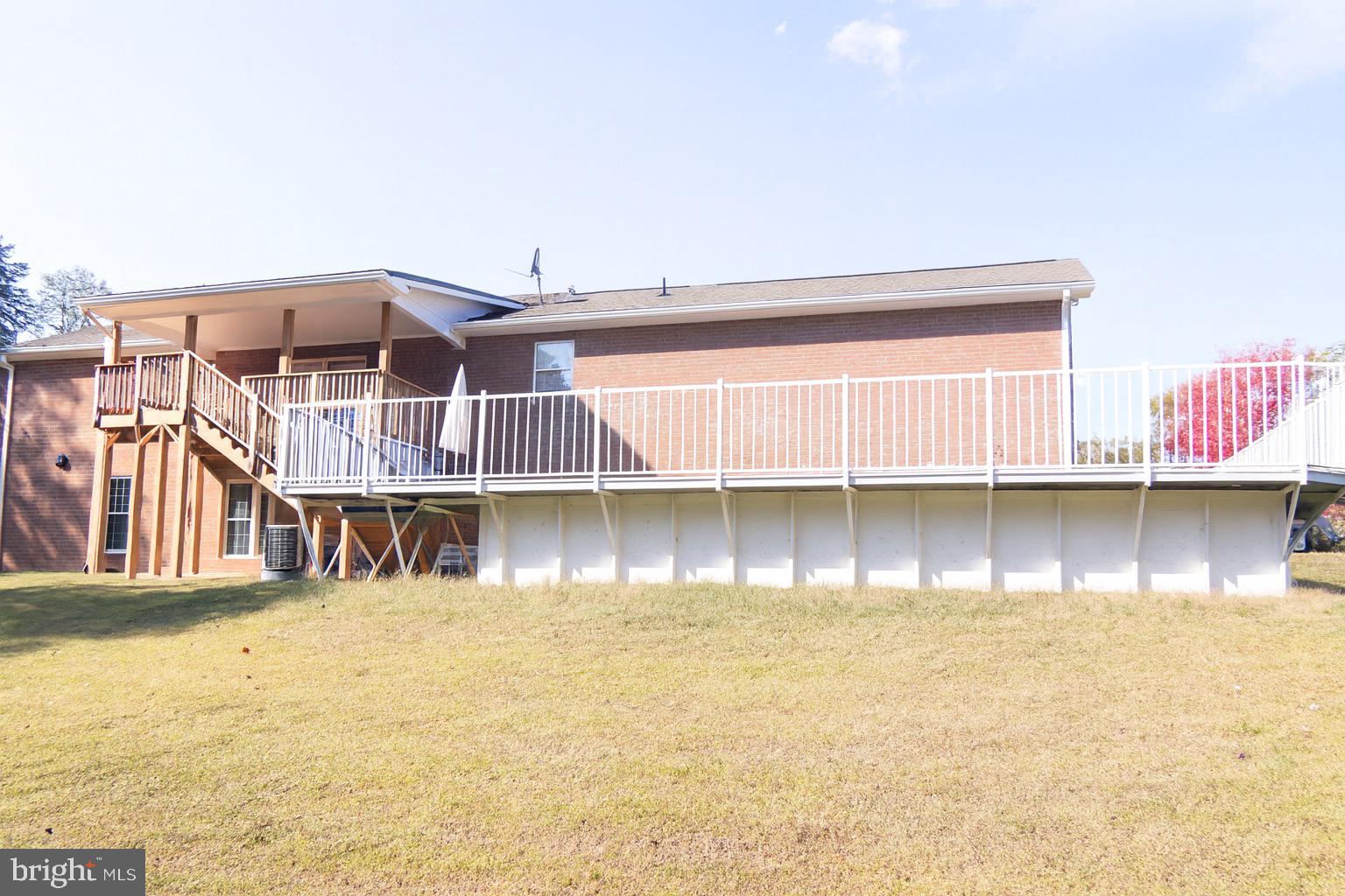 3628 Elly Road Aroda, VA 22709 - Photo 3 of 19 Rear View