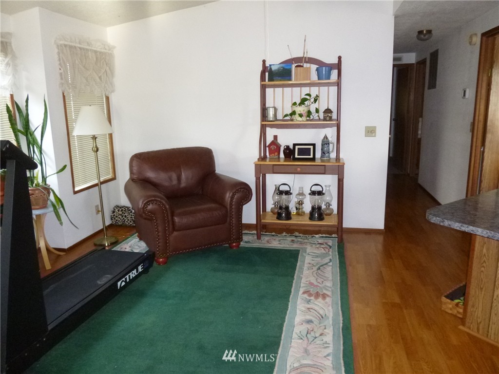24025 8th Place West Bothell, WA 98021 - Photo 12 of 19