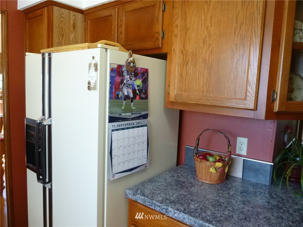 24025 8th Place West Bothell, WA 98021 - Photo 6 of 19