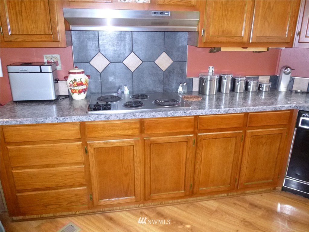 24025 8th Place West Bothell, WA 98021 - Photo 7 of 19