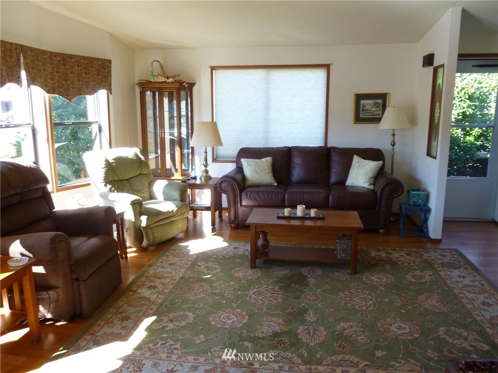 24025 8th Place West Bothell, WA 98021 - Photo 10 of 19