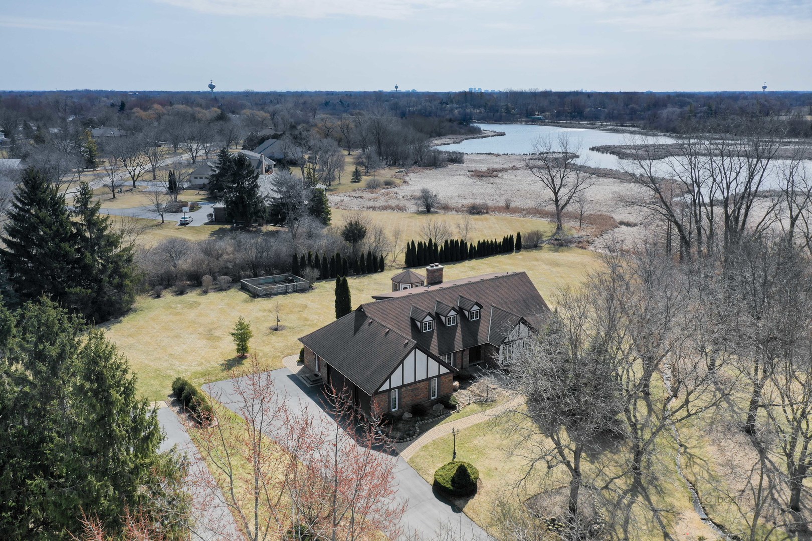 2155 Common Ridings Way Inverness, IL 60010 - Photo 2 of 32