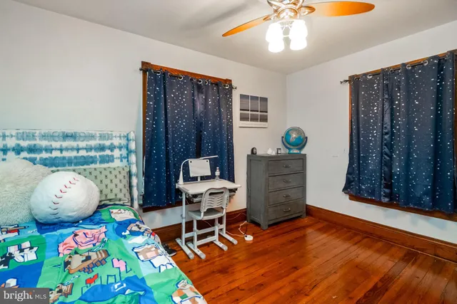 $380,000 | 208 East Broad Street, Souderton, PA 18964