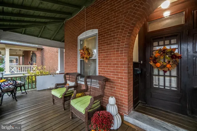 $380,000 | 208 East Broad Street, Souderton, PA 18964