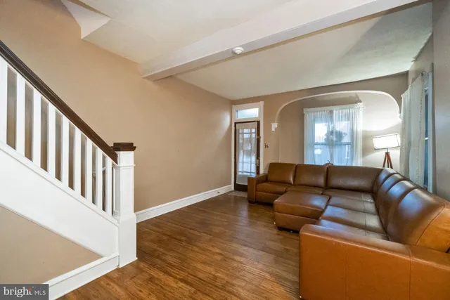 $380,000 | 208 East Broad Street, Souderton, PA 18964