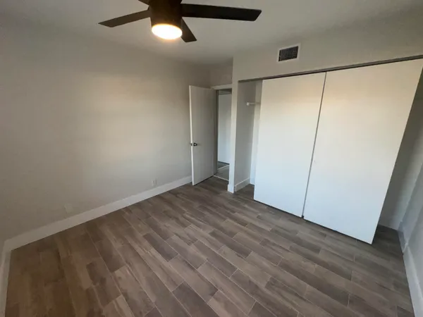 $1,895 | 1798 Abbey Road, Unit 207, West Palm Beach, FL 33415