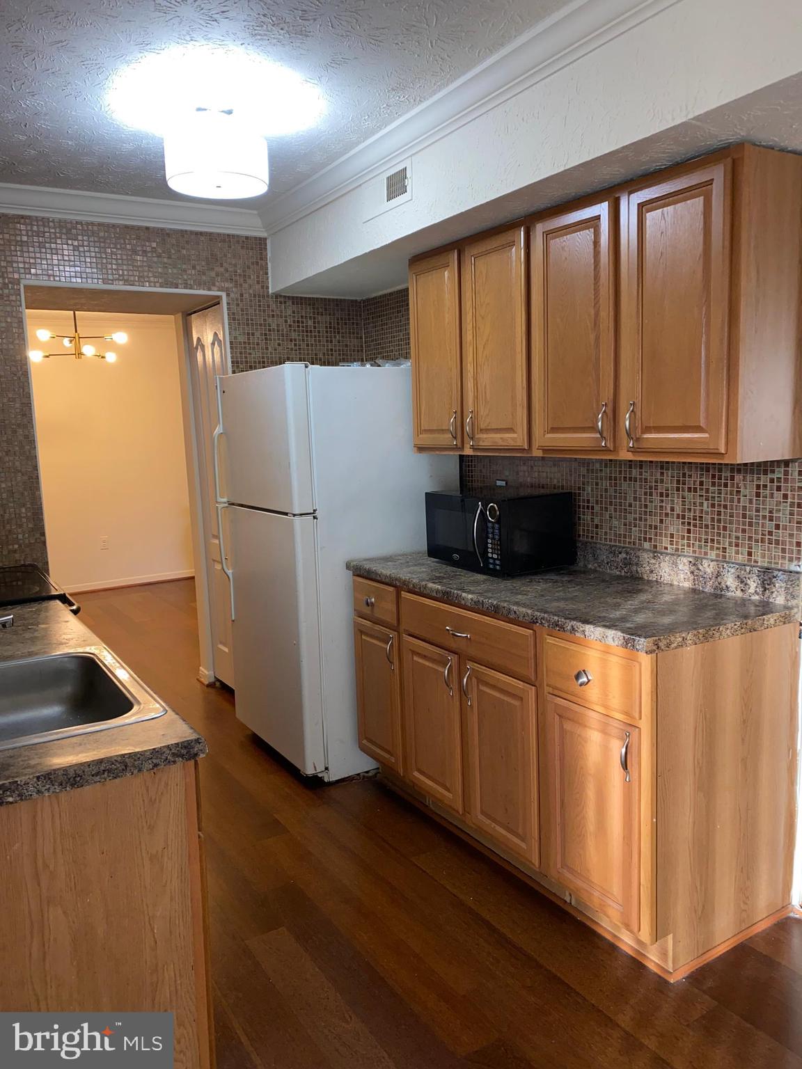 8009 Mandan Road, Unit 303 Greenbelt, MD 20770 - Photo 8 of 19 Kitchen