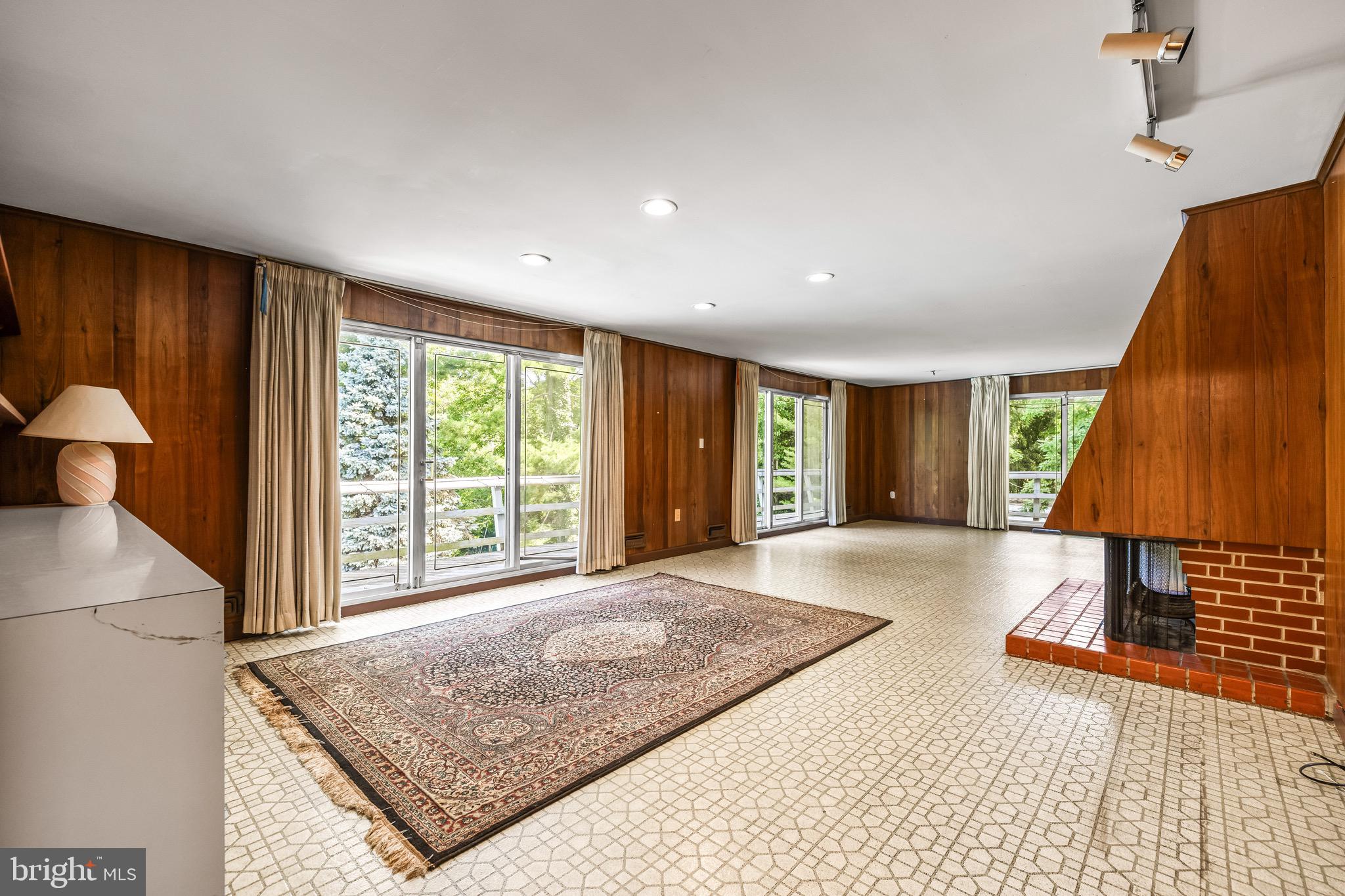3310 Midfield Road Baltimore, MD 21208 - Photo 23 of 65