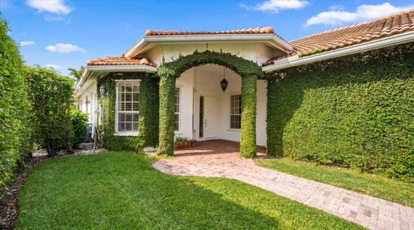 $12,000 | 2920 Twin Oaks Way, Wellington, FL 33414