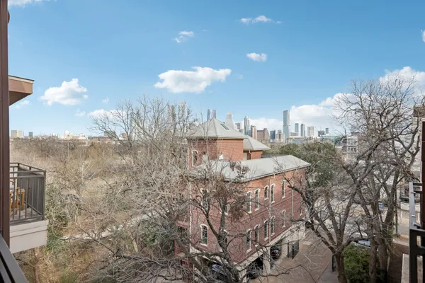 $599,900 | 1900 Barton Springs Road, Unit 5031, Austin, TX 78704