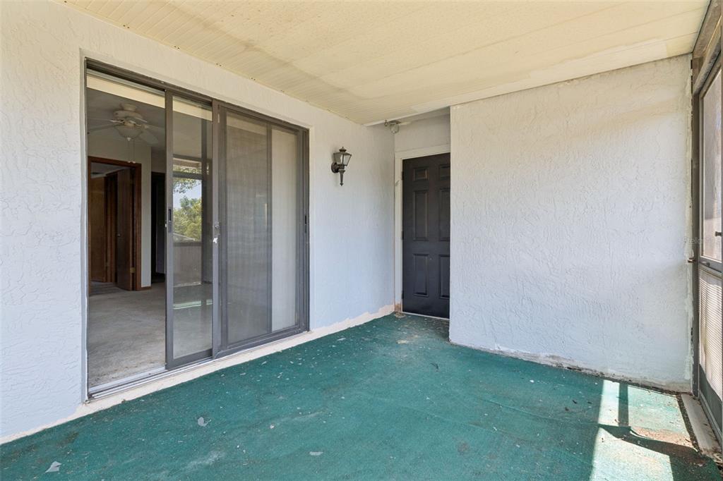 10200 Sunburst Court Spring Hill, FL 34608 - Photo 35 of 39