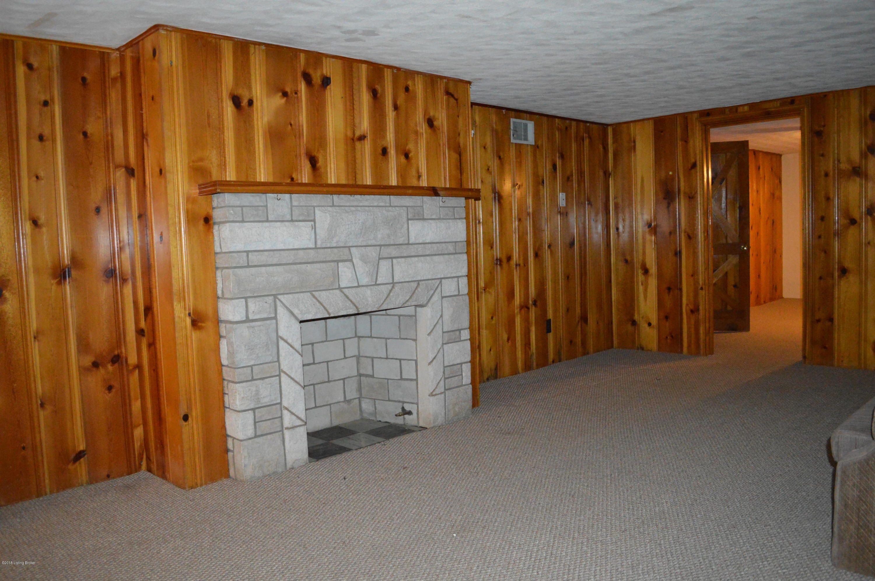 3530 Graham Road Louisville, KY 40207 - Photo 28 of 44 Basement Family Room