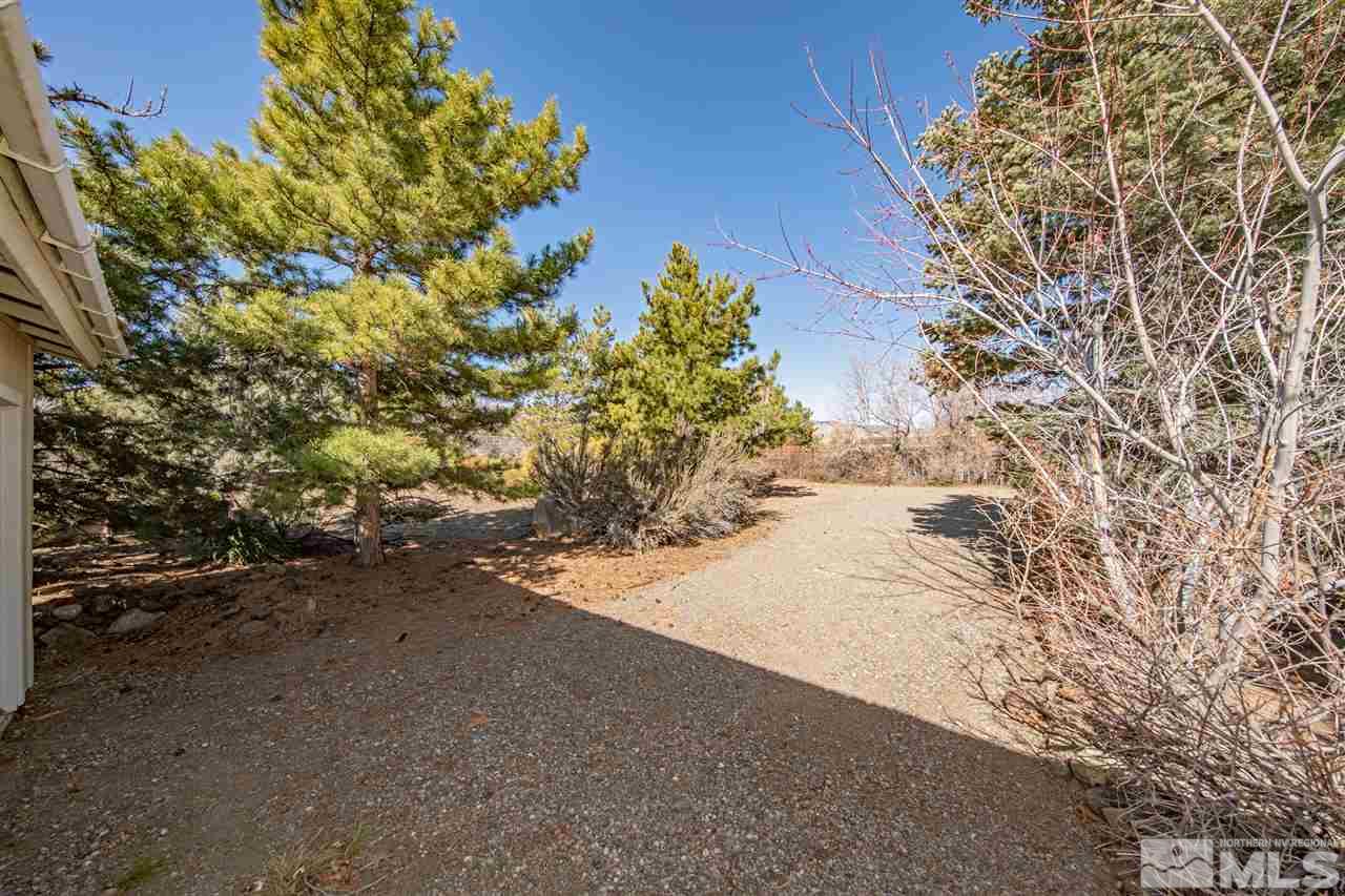 13100 Fellowship Way Reno, NV 89511 - Photo 34 of 40 a view of a yard
