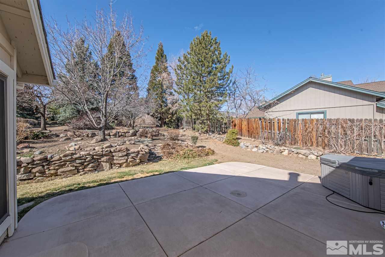 13100 Fellowship Way Reno, NV 89511 - Photo 36 of 40 a view of a yard with a house