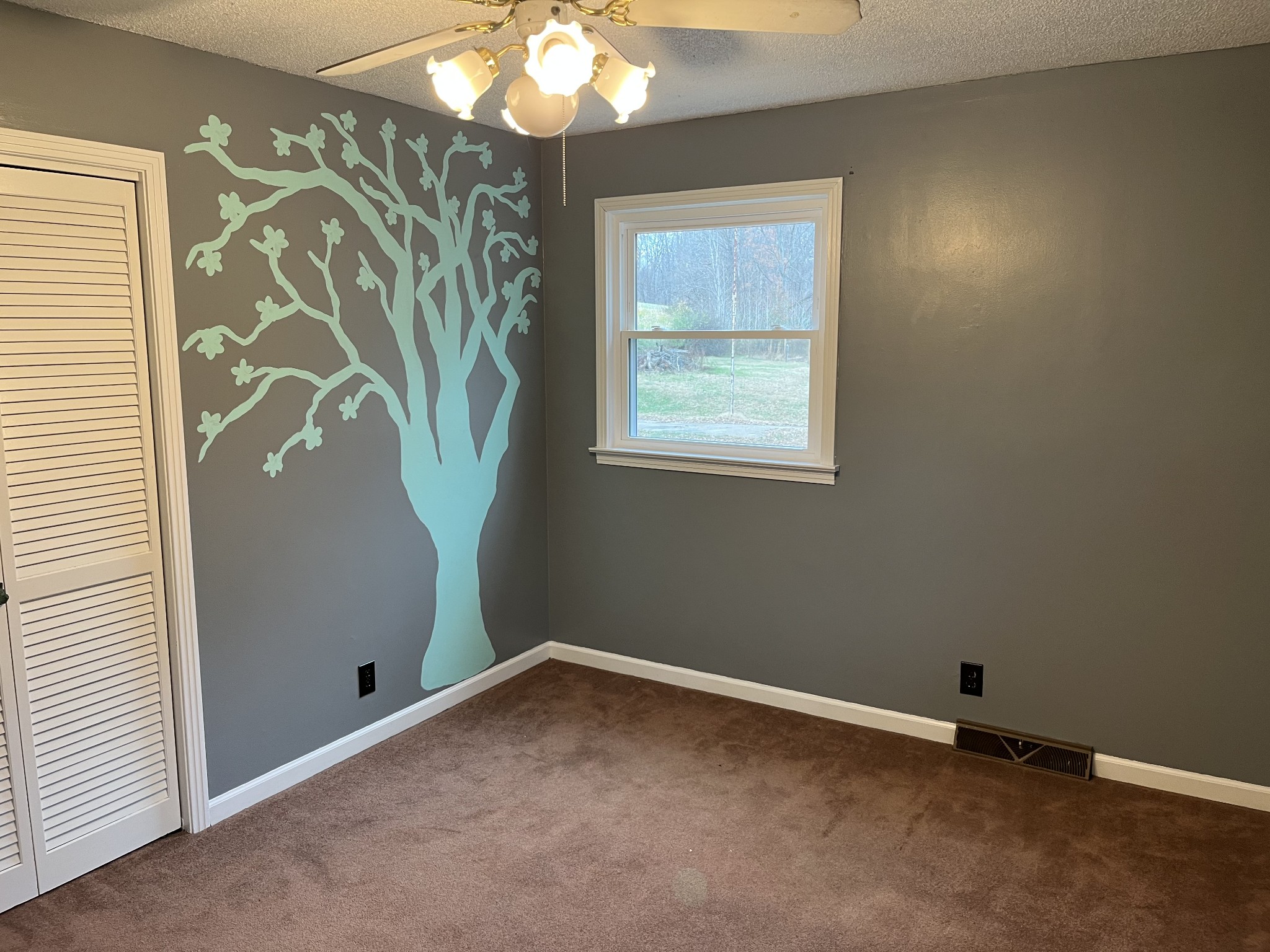 1335 Ervin Pace Road Chapmansboro, TN 37035 - Photo 15 of 45 Gallery Image 15