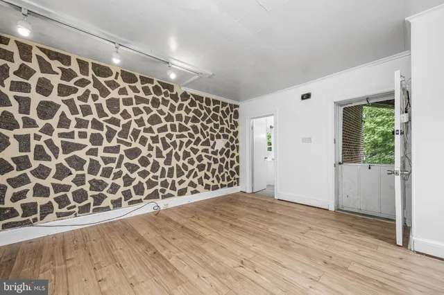 $1,500 | 23 East 2nd Street, Unit 2, Pottstown, PA 19464