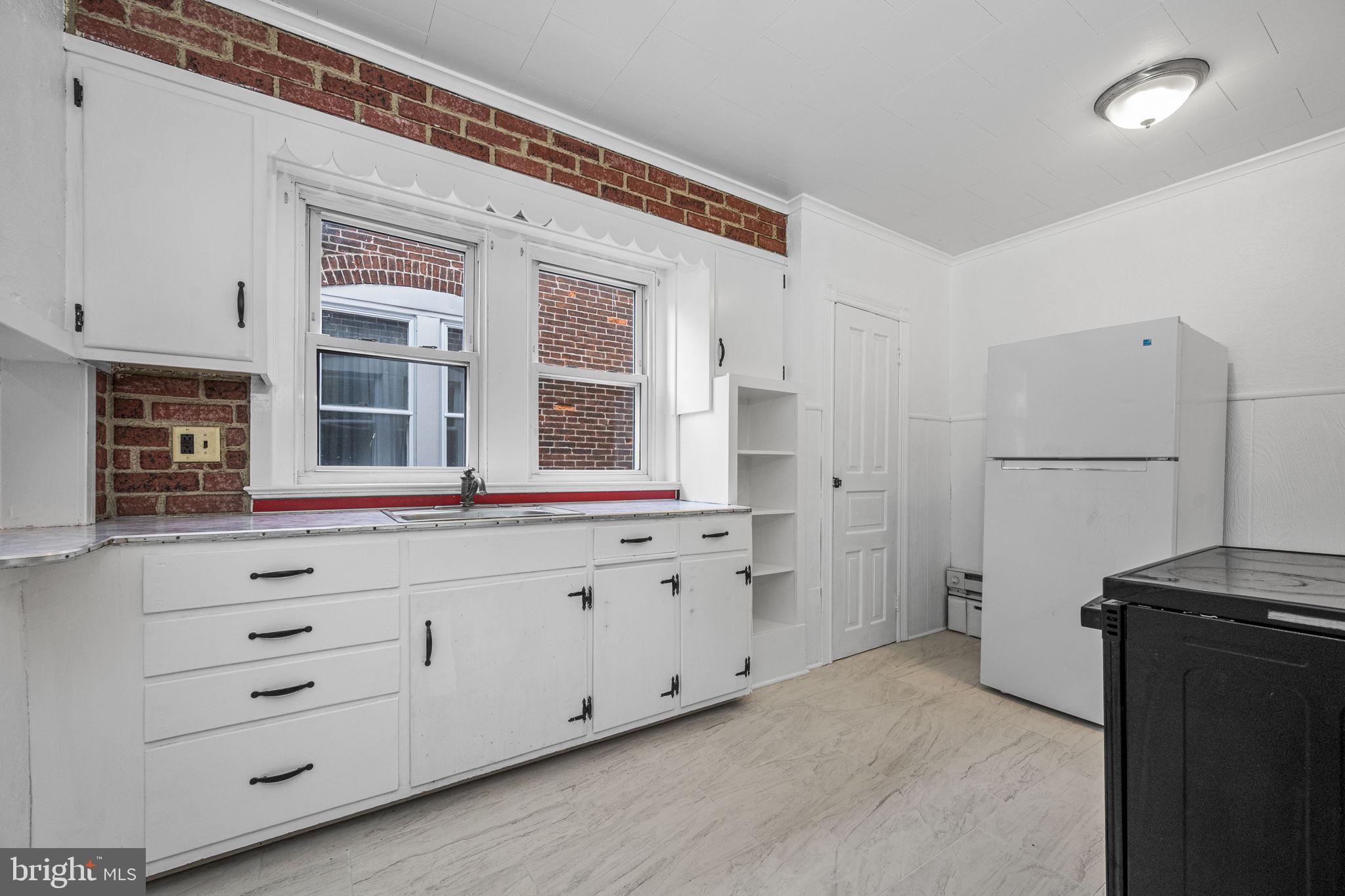 23 East 2nd Street, Unit 2 Pottstown, PA 19464 - Photo 4 of 16