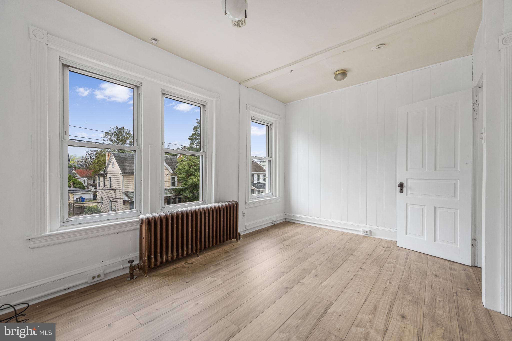 23 East 2nd Street, Unit 2 Pottstown, PA 19464 - Photo 9 of 16