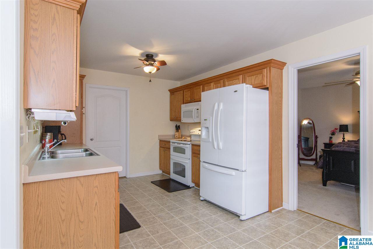 83 Autumn Trace Odenville, AL 35120 - Photo 12 of 37