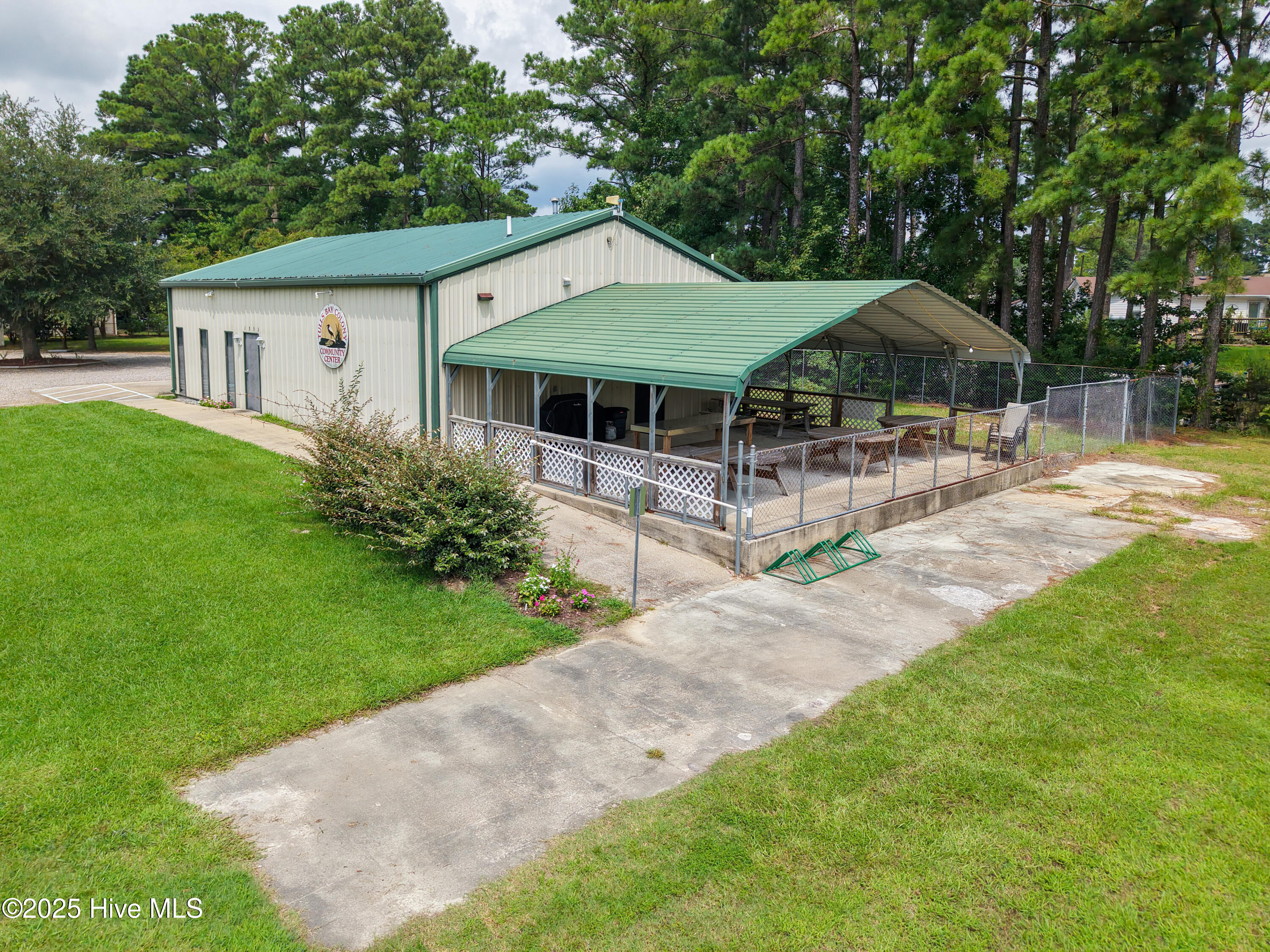 1316 Tulls Creek Road Moyock, NC 27958 - Photo 34 of 44 DJI_20250818125015_0826_Dedit