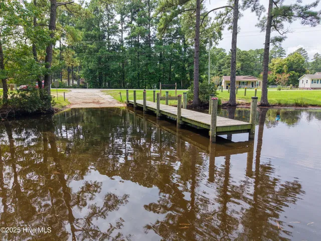 $348,500 | 1316 Tulls Creek Road, Moyock, NC 27958