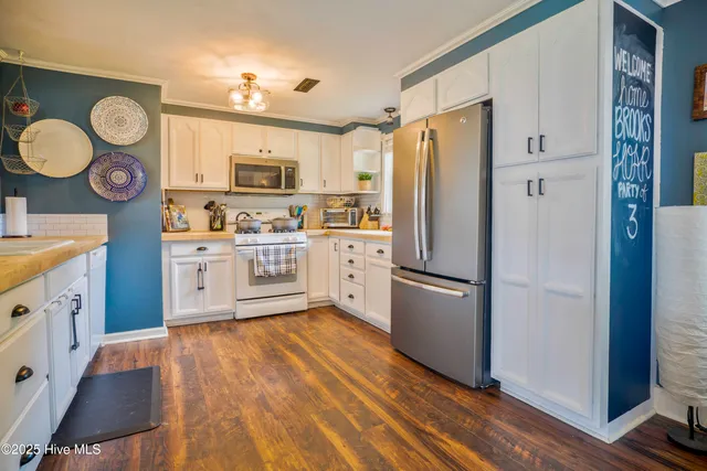 $348,500 | 1316 Tulls Creek Road, Moyock, NC 27958