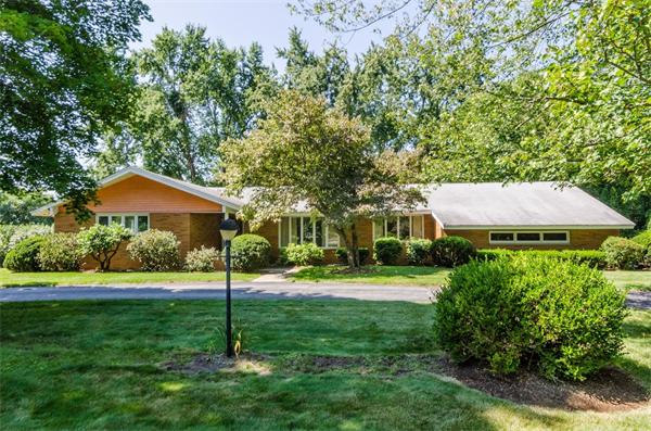 3 Hobbs Brook Road Weston, MA 02493 - Photo 3 of 30 Gallery Image 3