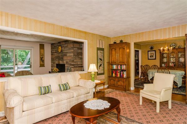 3 Hobbs Brook Road Weston, MA 02493 - Photo 7 of 30 Gallery Image 7