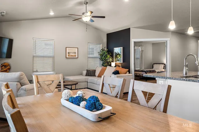 $430,000 | 7572 South Boysenberry Avenue, Boise, ID 83709