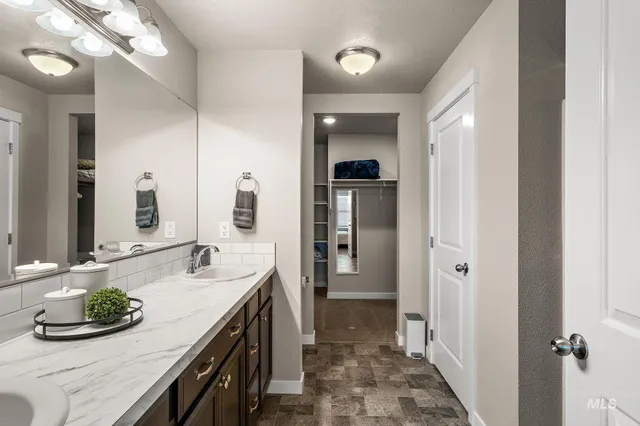 $430,000 | 7572 South Boysenberry Avenue, Boise, ID 83709