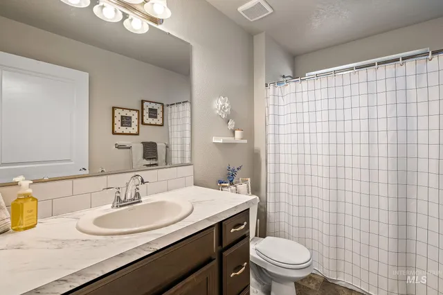 $430,000 | 7572 South Boysenberry Avenue, Boise, ID 83709