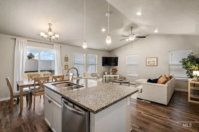 $430,000 | 7572 South Boysenberry Avenue, Boise, ID 83709