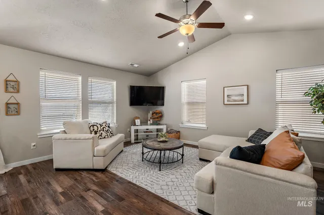 $430,000 | 7572 South Boysenberry Avenue, Boise, ID 83709