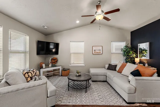 $430,000 | 7572 South Boysenberry Avenue, Boise, ID 83709