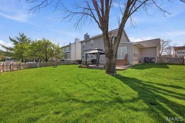 $450,000 | 352 Beckley Place, St. Charles, MO 63304