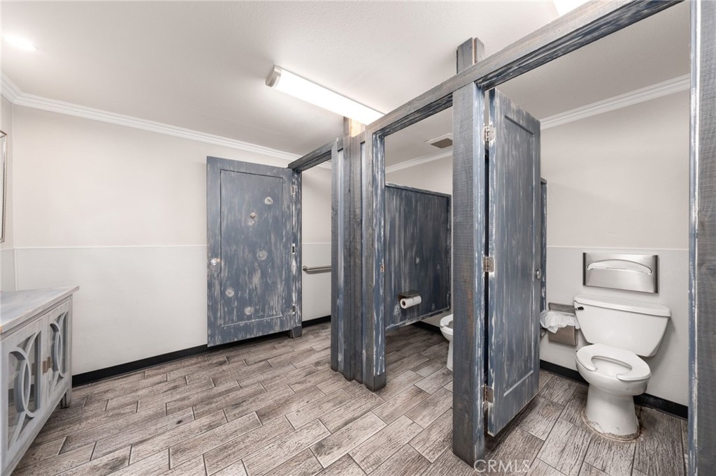 10026-10026 Foothill Boulevard Rancho Cucamonga, CA 91730 - Photo 11 of 34