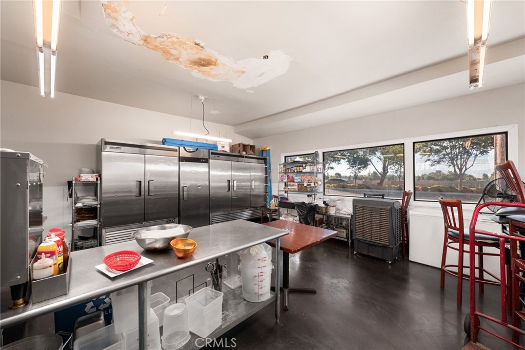 10026-10026 Foothill Boulevard Rancho Cucamonga, CA 91730 - Photo 14 of 34